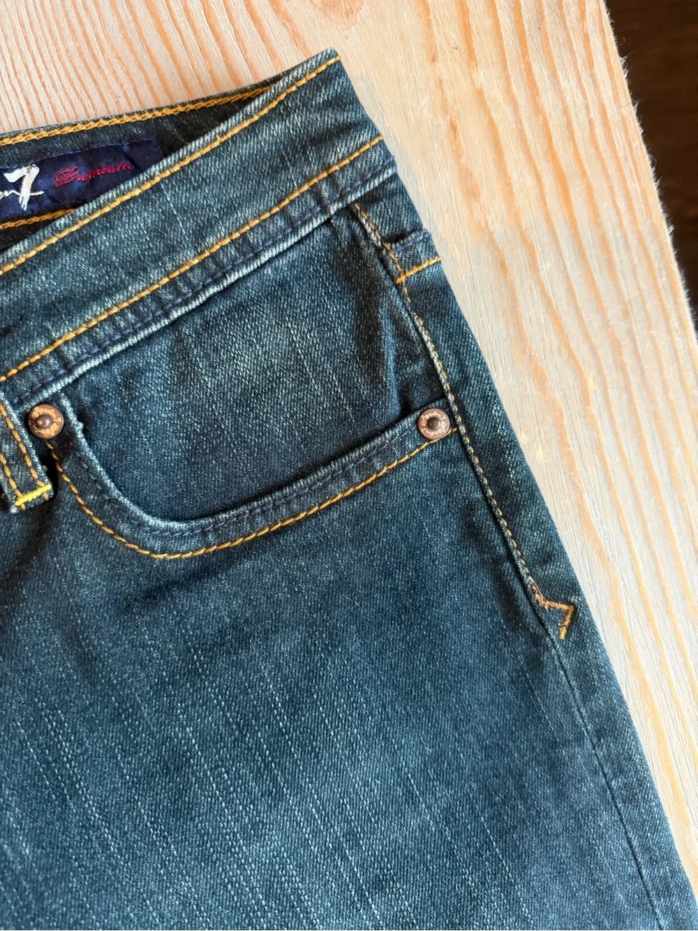Seven7 cropped straight